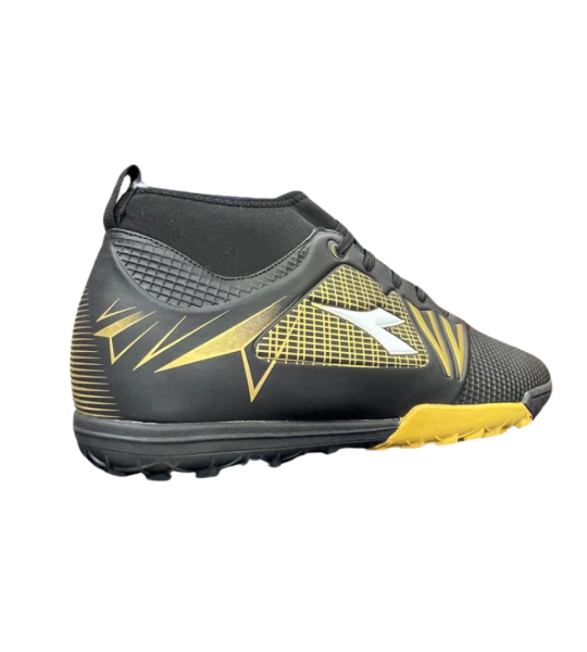 Diadora Scorpion TF-M-7133